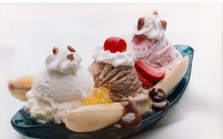 Ice cream banana split desserts - ed benedict free wallpaper for desktop