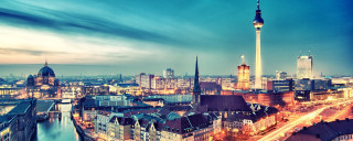 City skyline river tall building 3 - a spire free wallpaper