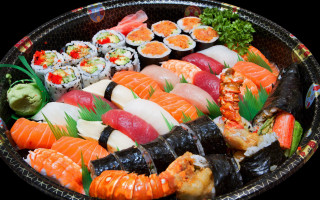 Sushi food items table black - lostfish free wallpaper