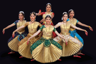 Indian dance costumes group posing - leg free wallpaper