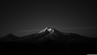 Mountain night sky black white - amir zand free wallpaper