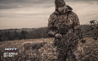 Man camouflage bow deer field - dennis ashbaugh free wallpaper