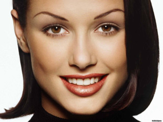 Woman red lip black turtleneck - a red lip free wallpaper