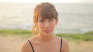 Woman hairdo black top beach - chizuko yoshida free wallpaper