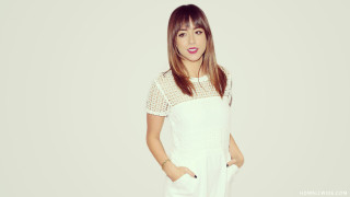 Woman white dress posing hands 19 - her pocket free wallpaper