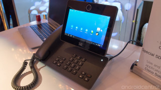 Phone laptop table corded phone - free technology wallpaper