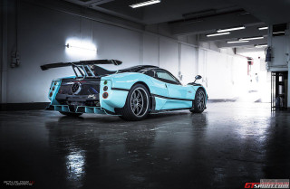 Blue sports car garage open 4 - andrew allan free wallpaper