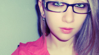Woman glasses pink shirt ponytail - glass free wallpaper