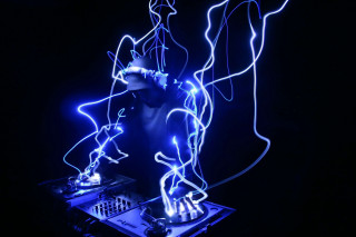 Dj turntables blue lights black - epsylon point free wallpaper