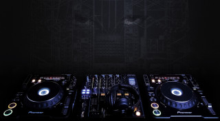 Dj set up controller mixer - a dj free wallpaper