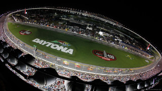 Stadium crowd baseball game night - lot of people watching free wallpaper