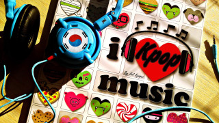 Music book headphones pop surrealism - cool free wallpaper