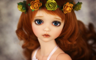 Doll long red hair flower - a flower crown free wallpaper for desktop