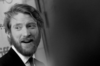 Man beard suit funny face - erwin bowien free wallpaper