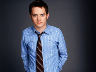 Man blue shirt tie posing - his hands in his pockets free wallpaper
