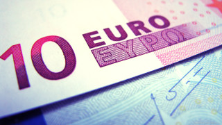 Ten euro bill overlapping number - vray free wallpaper
