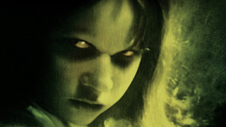 Creepy woman red eyes tie - sinister free wallpaper