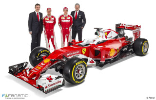 Men red race car suit - high resolution free wallpaper for desktop