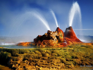 Geyser water eruption volcano distance - field free wallpaper