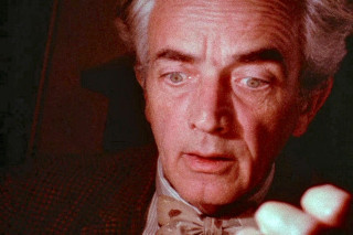 Man bow tie pointing finger - dr. atl free wallpaper