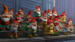 Gnomes standing ledged blue door - a blue door free wallpaper