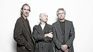 Three men arms crossed white - three man free wallpaper for desktop