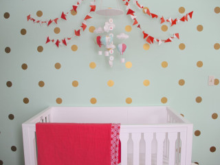 Crib red blanket white gold - a red blanket free wallpaper
