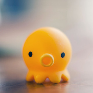 Yellow toy octopus coffee blue - free vintage wallpaper for tablet