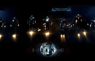 Suits helmets dark room floor - imax free wallpaper