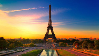 Eiffel tower sunset paris reflecting - the eiffel tower free wallpaper