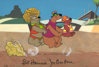 Cartoon bear cub running beach - barbara greg free wallpaper