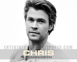 Chris emsworth portrait handsome watch - a watch free wallpaper
