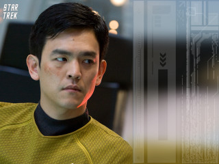 Man yellow shirt star trek - david park free wallpaper