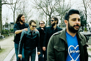 People walking sidewalk park bench - breyten breytenbach free wallpaper