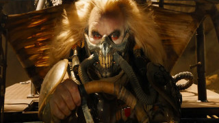 Horned man steering wheel warhammer - head holding free wallpaper