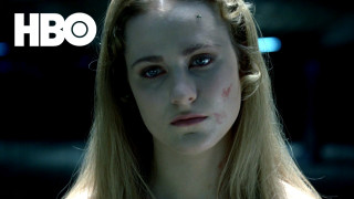 Creepy woman white makeup dark - a creepy look free wallpaper