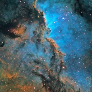 Large star cluster blue yellow 3 - free space wallpaper for tablet