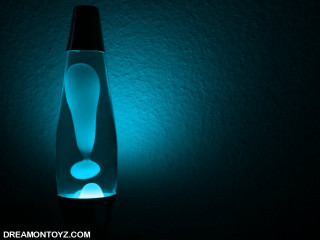 Blue light black background vase - plasma free wallpaper