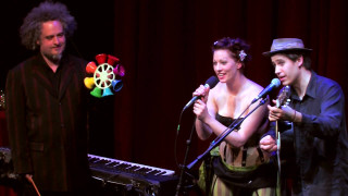 Man woman singing microphones keyboard - free happy birthday wallpaper for desktop