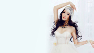 Woman white dress bun headband - a white dress free wallpaper for desktop
