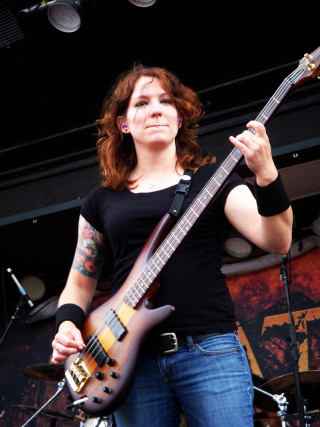 Woman guitar microphone stand guitar - american scene painting free wallpaper for mobile