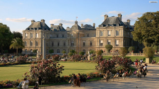 Large building paris school garden - paris school free wallpaper