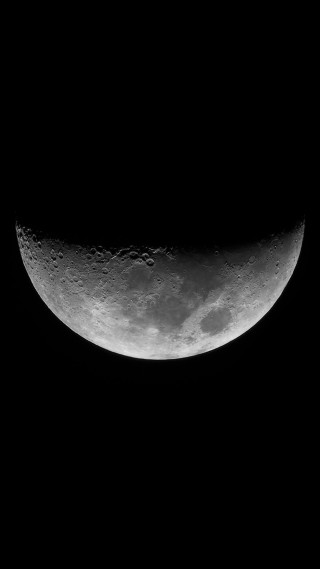 Half moon dark sky black - free space wallpaper for mobile