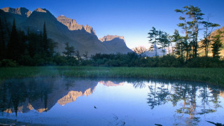 Lake mountains trees blue sky - reflection free wallpaper