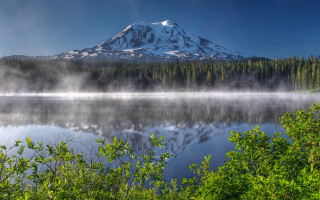 Mountain snow lake fog forest - peak in the background free wallpaper for desktop