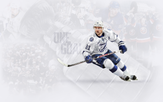 Man hockey uniform playing crowd - eric dinyer free wallpaper