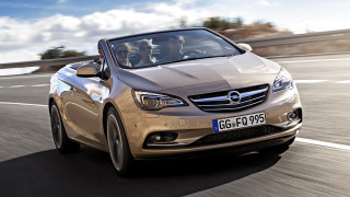 Car driving road sky background 4 - the top of the car free wallpaper