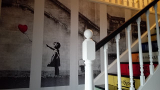 Staircase girl balloon red heart - a balloon free wallpaper