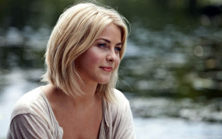 Blonde woman sitting water tree - a body of water free wallpaper