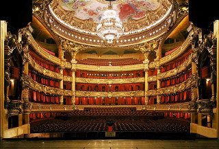 Auditorium chandelier ceiling clock large - center area free wallpaper